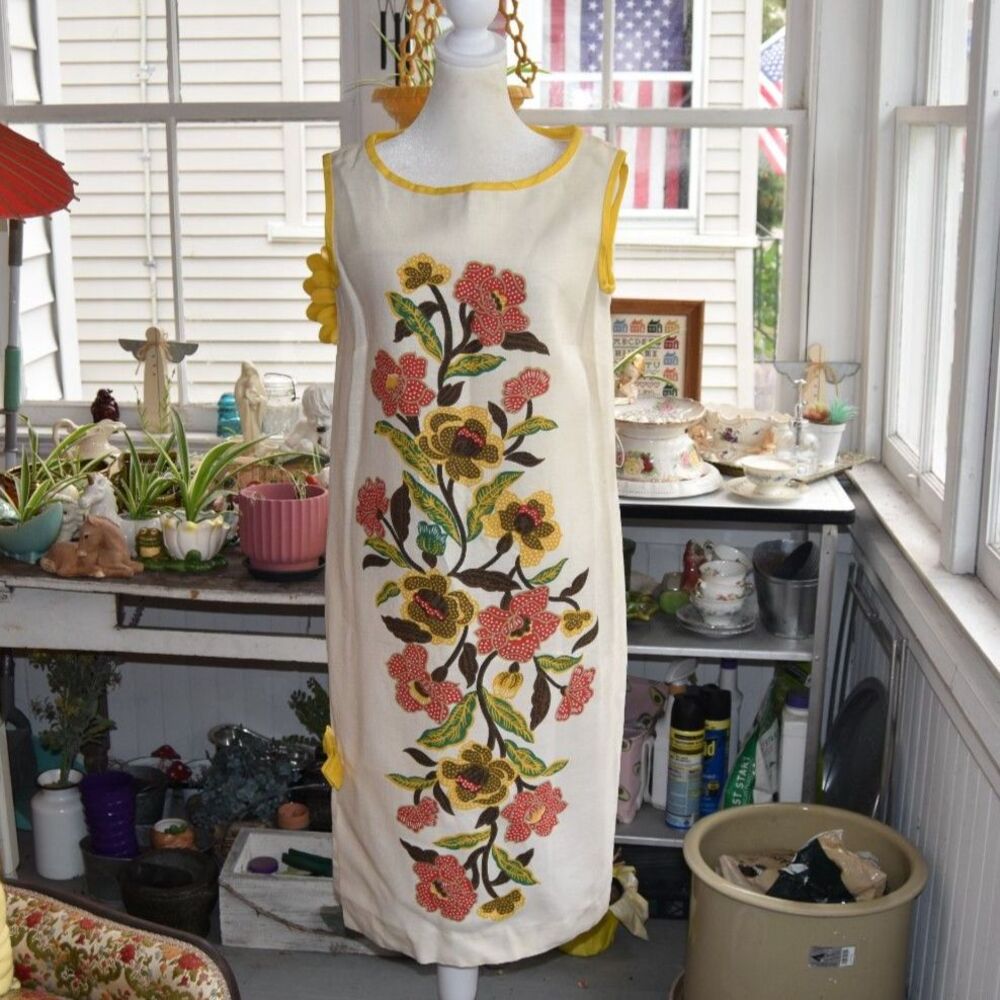 Vintage 1960s Batik Floral Linen Shift Dress Mod Sleeveless Medium